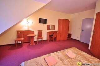 Курортные отели DW Mieszko Карпач Двухместный номер с 1 кроватью или 2 отдельными кроватями-1